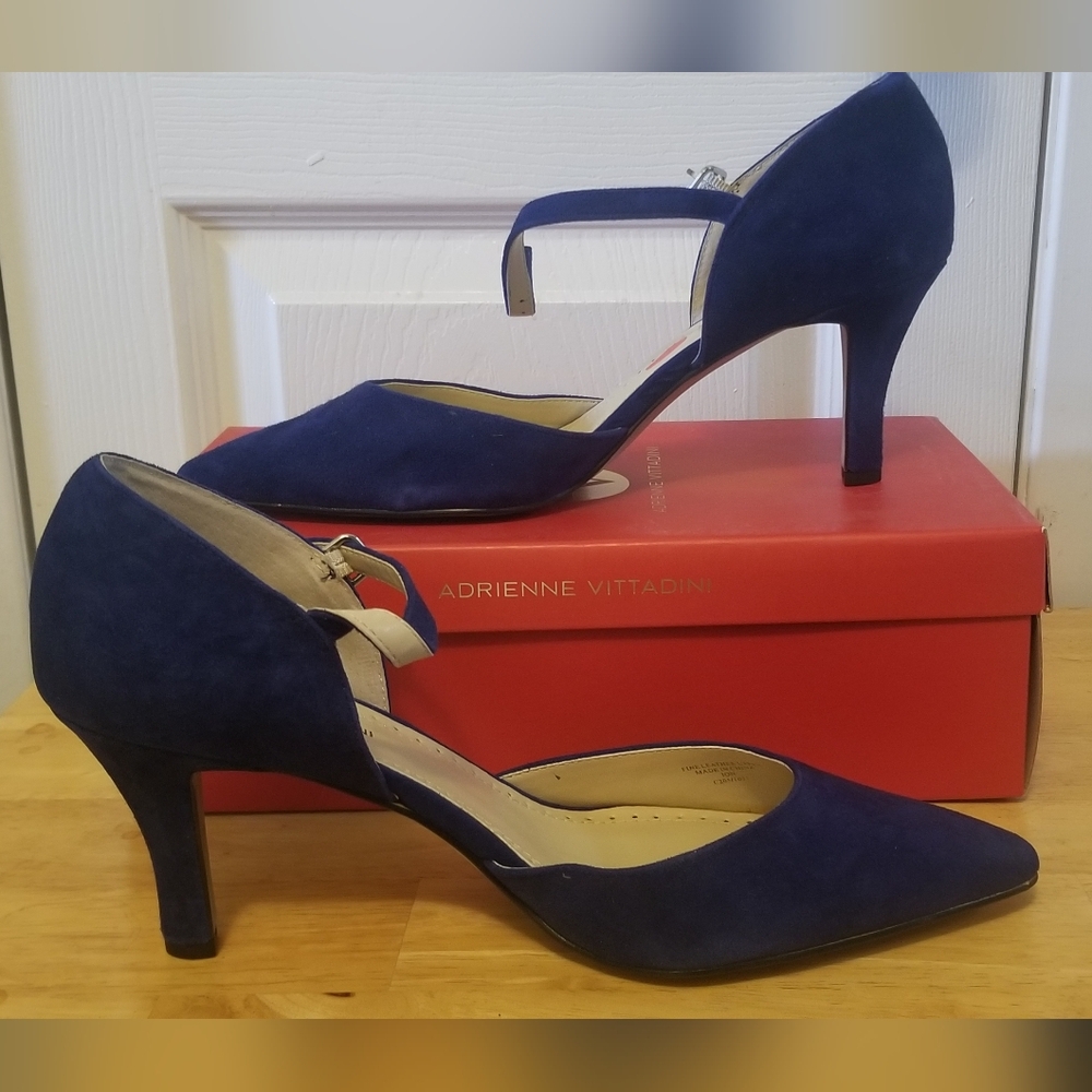 Adrienne Vittadini Women's Blue Suede Heels Size 10M